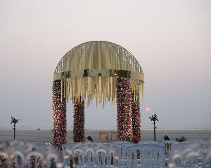 Mandap and Floral detail — Wedding decor — Zuri